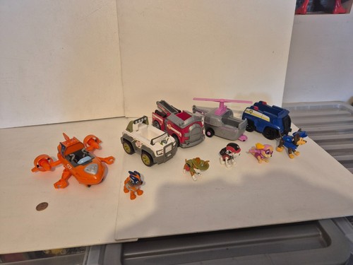 Paw patrol vehicle figure - paw,