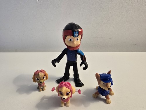 Paw patrol figures - paw,